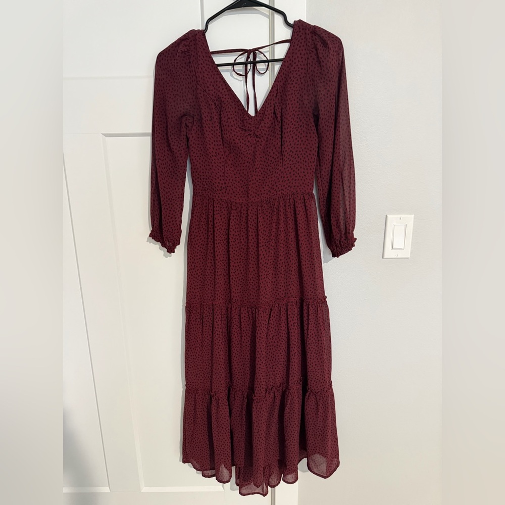 Elegant Burgundy Long Sleeve Dress